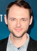 ��������� ����� Christopher Denham