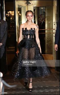  (651x1024, 157 k�...)